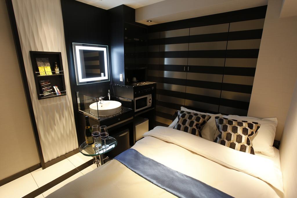 Hotel Moana Shinjuku (Adults Only) Tokyo Exterior photo